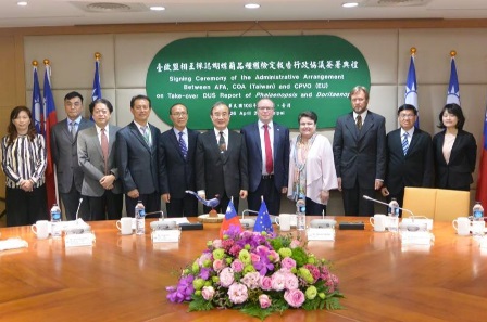 In order to enhance competitive advantage of plant variety in Taiwan, strengthen cooperation and harmonize of DUS test methods and techniques with EU, Japan and Mainland China etc. to promote bilateral mutual acknowledgment of new plant variety DUS test report.