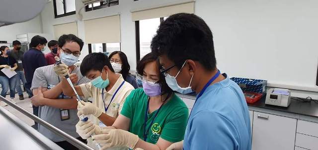 Fig. 2. The trainees conducted PCR reaction for target gene detection